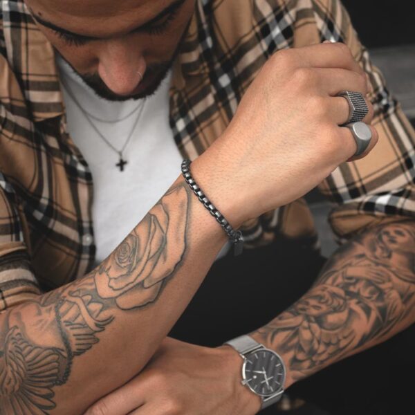 Pulsera hombre Salinas, en color oscurecida, en acero inoxidable ennegrecido, de la marca Twobrothers.