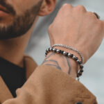 Conjunto de pulseiras masculinas em aço inoxidável e pedras naturais brilhantes da Twobrothers, Pulseira Clark e pulseira Crawford.