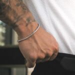 Pulseira masculina Fresno estilo minimalista em produzida em aço inoxidável pela marca Twobrothers.