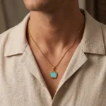 Collar Hombre Dorado con Piedra Azul - Imagen 4