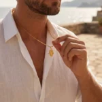 Collar Hombre Dorado Cadena Mano de Fátima - Imagen 2