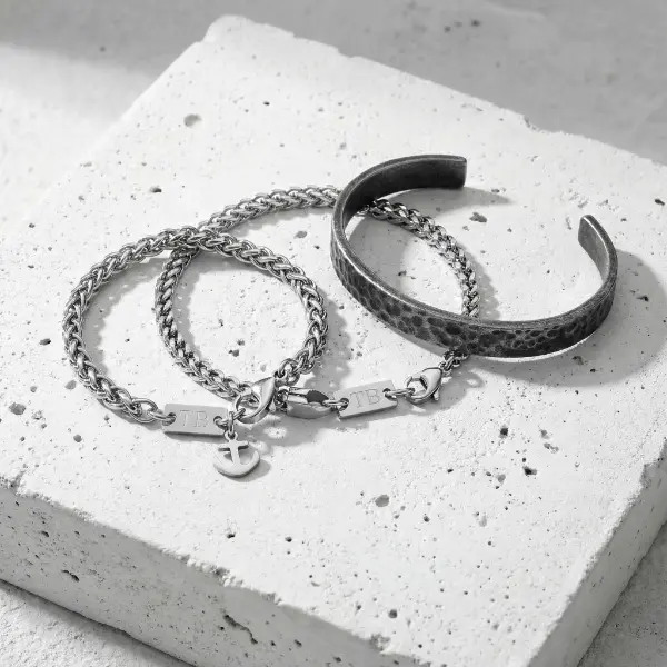 colección pulseras para hombre en acero