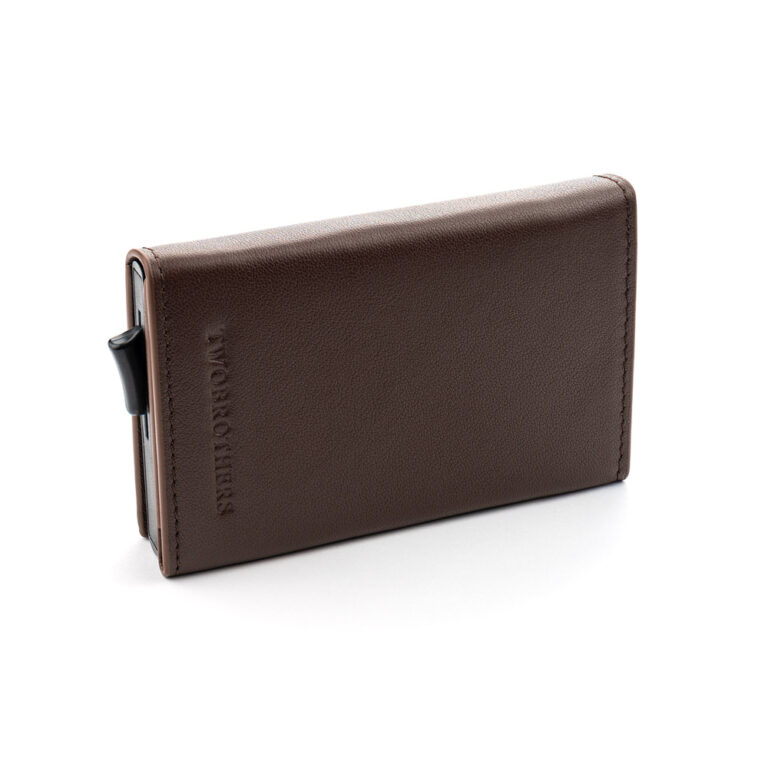 Tarjetero de piel auténtica de color marrón para hombre.