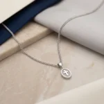 Collar Hombre Plateado Medalla Cruz - Imagen 2
